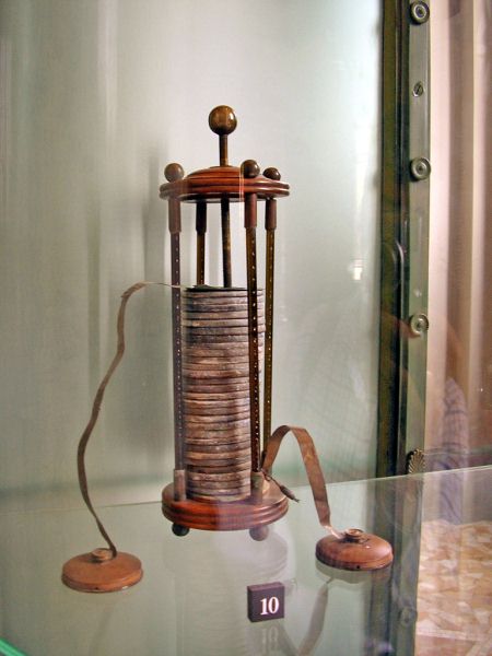 Volta's electric battery (1800)